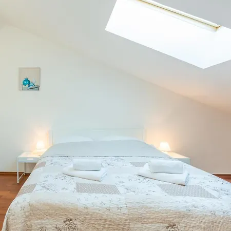 Mimoza 5, Baska, Krk アパート バスカ