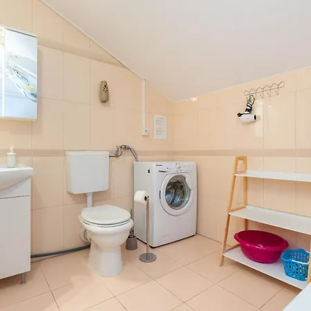 Mimoza 5, Baska, Krk Apartmán *